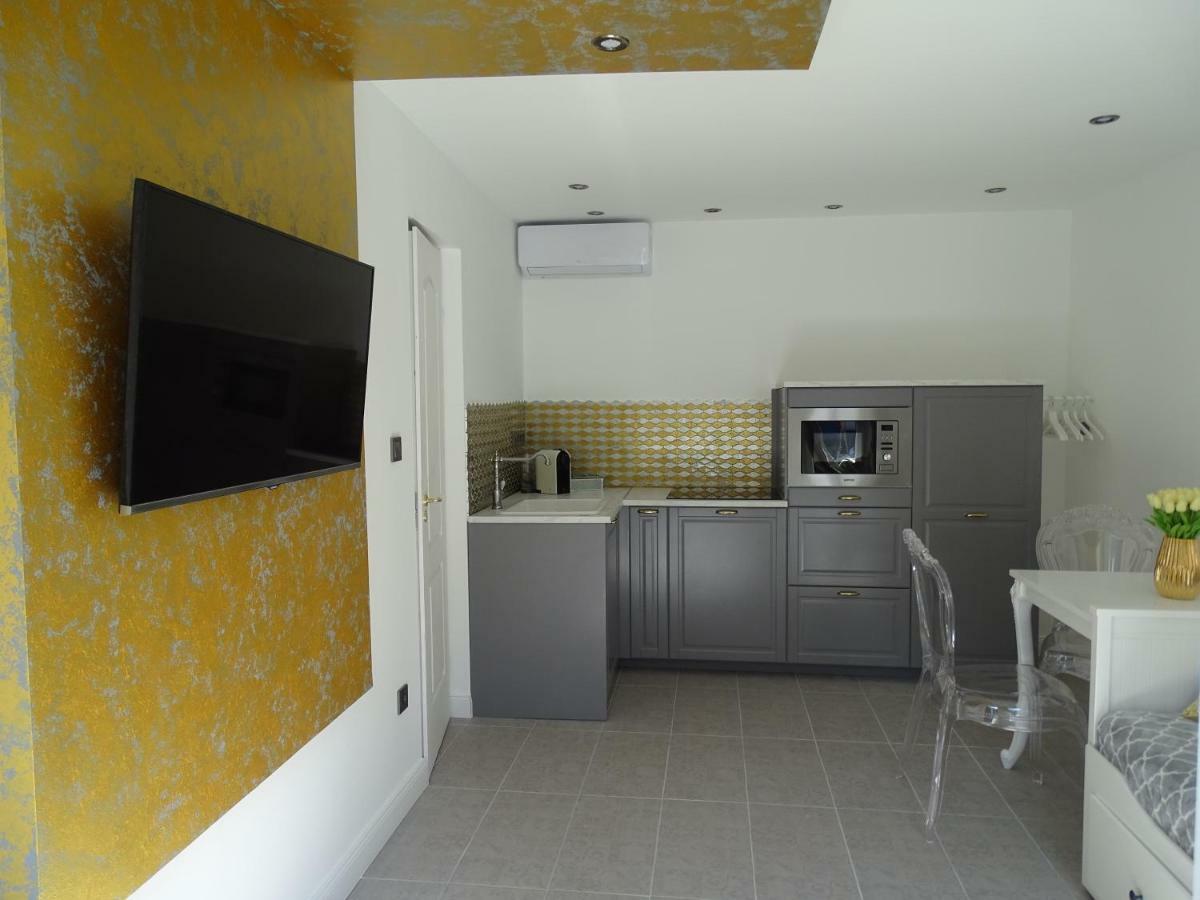 Dorothy 3 Apartment Siofok Exterior photo
